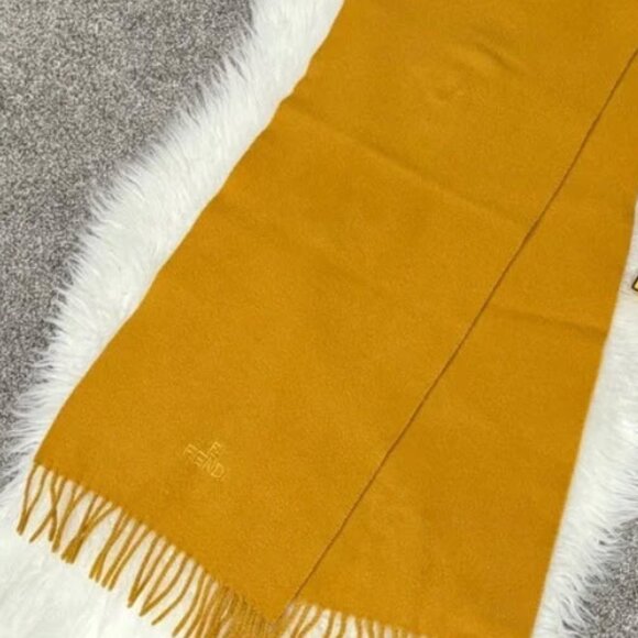 Authentic Fendi 100% Wool Scarf Mustard Color w/ COA - Picture 2 of 6